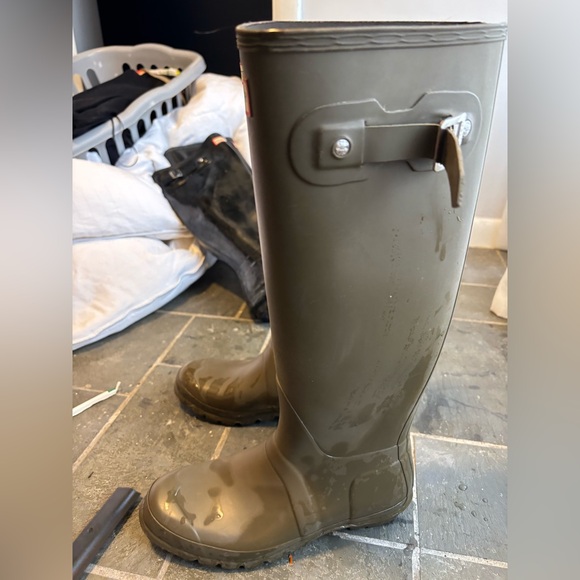 Matte Green Tall Hunter Boots - Picture 2 of 5